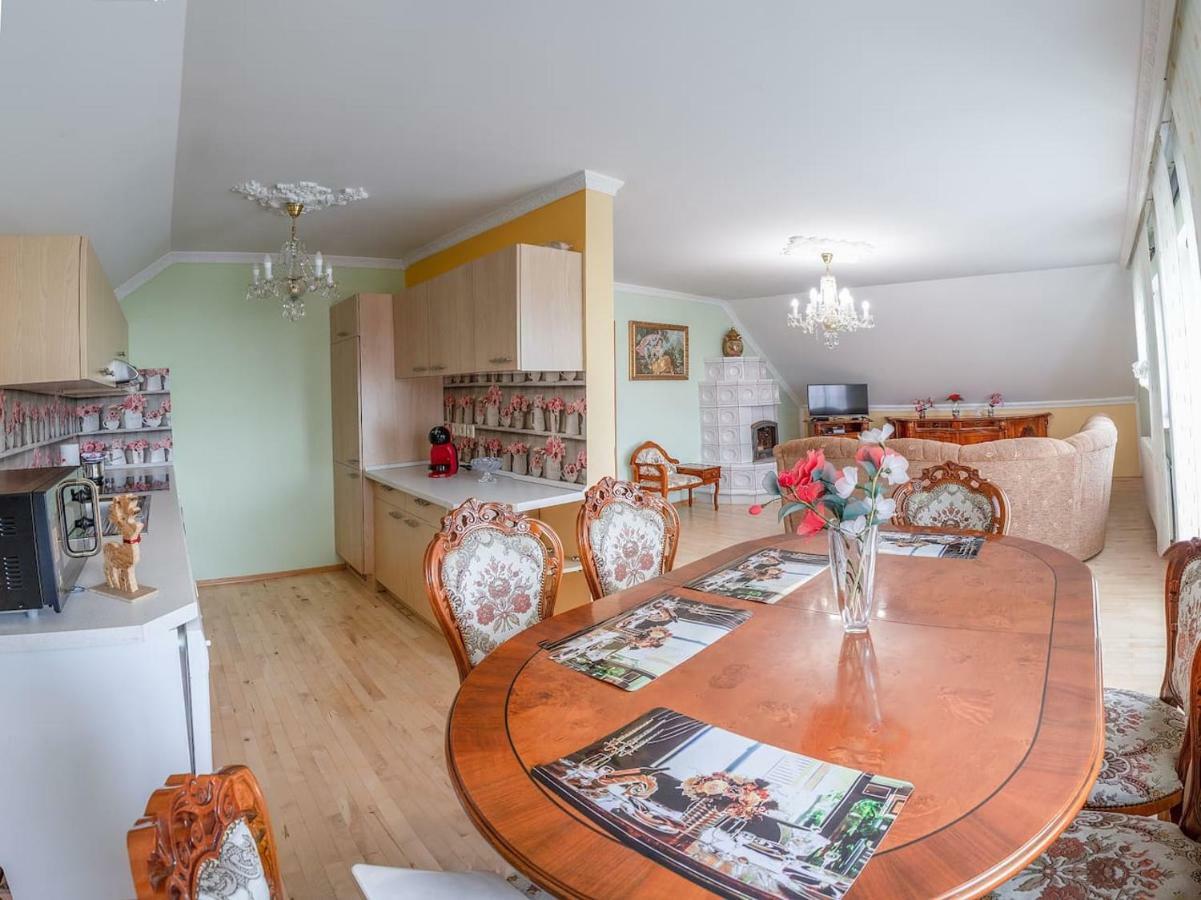 Apartma Ajda Komenda Εξωτερικό φωτογραφία