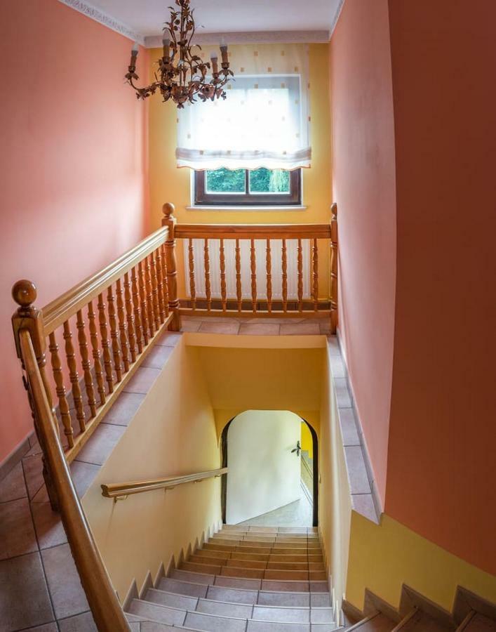 Apartma Ajda Komenda Εξωτερικό φωτογραφία