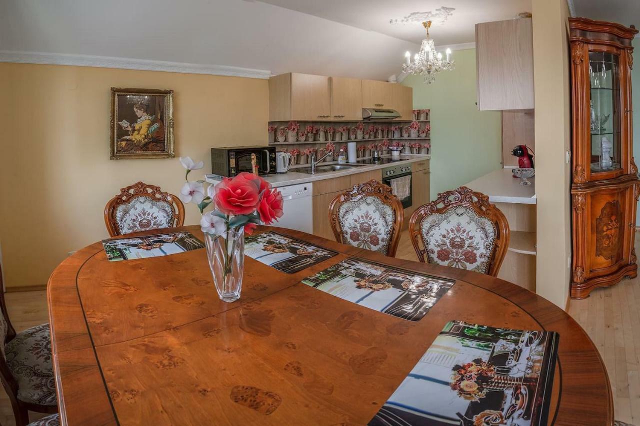 Apartma Ajda Komenda Εξωτερικό φωτογραφία